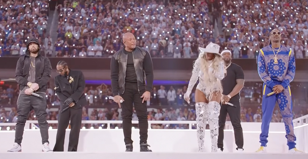 Super Bowl : Eminem, 50 Cents, Snoop Dogg, Dr Dre, Mary J. Blige